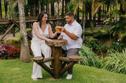 Fotógrafo em Vitória, Vila Velha, Casamento, Ensaio Pré-Casamento, Ensaio Pós-Casamento, Ensaio de Casal, 15 Anos, Debutante, Família, Gestante, Maternidade, Aniversário, Social, Estúdio, Corporativo, Marca Pessoal, Formatura, Escolar '