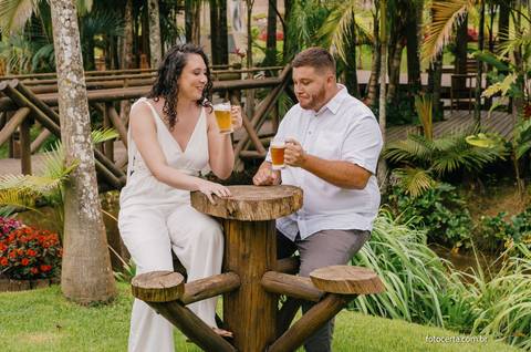 Fotógrafo em Vitória, Vila Velha, Casamento, Ensaio Pré-Casamento, Ensaio Pós-Casamento, Ensaio de Casal, 15 Anos, Debutante, Família, Gestante, Maternidade, Aniversário, Social, Estúdio, Corporativo, Marca Pessoal, Formatura, Escolar '