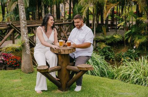 Fotógrafo em Vitória, Vila Velha, Casamento, Ensaio Pré-Casamento, Ensaio Pós-Casamento, Ensaio de Casal, 15 Anos, Debutante, Família, Gestante, Maternidade, Aniversário, Social, Estúdio, Corporativo, Marca Pessoal, Formatura, Escolar '