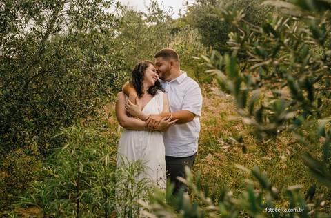 Fotógrafo em Vitória, Vila Velha, Casamento, Ensaio Pré-Casamento, Ensaio Pós-Casamento, Ensaio de Casal, 15 Anos, Debutante, Família, Gestante, Maternidade, Aniversário, Social, Estúdio, Corporativo, Marca Pessoal, Formatura, Escolar '