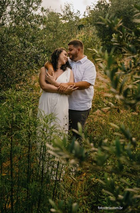 Fotógrafo em Vitória, Vila Velha, Casamento, Ensaio Pré-Casamento, Ensaio Pós-Casamento, Ensaio de Casal, 15 Anos, Debutante, Família, Gestante, Maternidade, Aniversário, Social, Estúdio, Corporativo, Marca Pessoal, Formatura, Escolar '