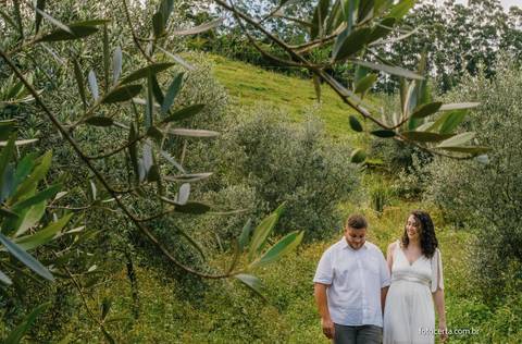 Fotógrafo em Vitória, Vila Velha, Casamento, Ensaio Pré-Casamento, Ensaio Pós-Casamento, Ensaio de Casal, 15 Anos, Debutante, Família, Gestante, Maternidade, Aniversário, Social, Estúdio, Corporativo, Marca Pessoal, Formatura, Escolar '