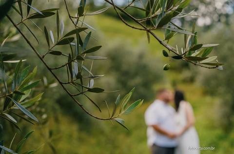 Fotógrafo em Vitória, Vila Velha, Casamento, Ensaio Pré-Casamento, Ensaio Pós-Casamento, Ensaio de Casal, 15 Anos, Debutante, Família, Gestante, Maternidade, Aniversário, Social, Estúdio, Corporativo, Marca Pessoal, Formatura, Escolar '