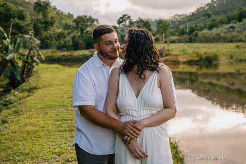 Fotógrafo em Vitória, Vila Velha, Casamento, Ensaio Pré-Casamento, Ensaio Pós-Casamento, Ensaio de Casal, 15 Anos, Debutante, Família, Gestante, Maternidade, Aniversário, Social, Estúdio, Corporativo, Marca Pessoal, Formatura, Escolar '