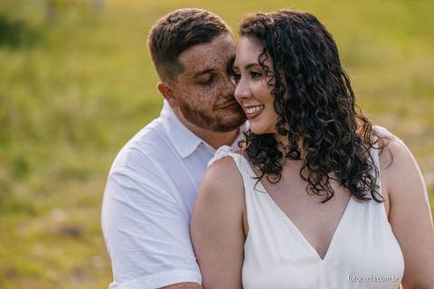 Fotógrafo em Vitória, Vila Velha, Casamento, Ensaio Pré-Casamento, Ensaio Pós-Casamento, Ensaio de Casal, 15 Anos, Debutante, Família, Gestante, Maternidade, Aniversário, Social, Estúdio, Corporativo, Marca Pessoal, Formatura, Escolar '