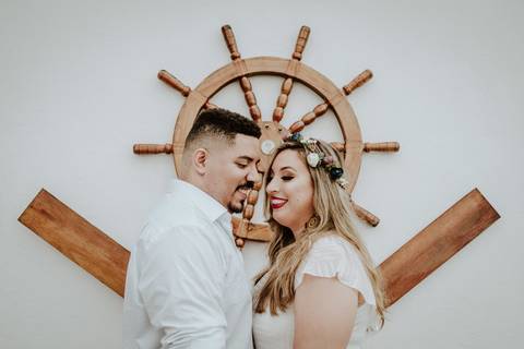 Fotografia de Ensaio Pré-Casamento - Farol de Santa Luzia - Vitória-ES'