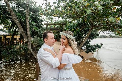 Ensaio Pré-Casamento - Praia de Manguinhos - ES'