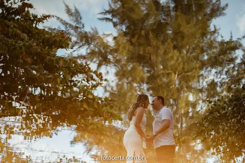 Ensaio Pré-Casamento - Praia de Manguinhos - ES'