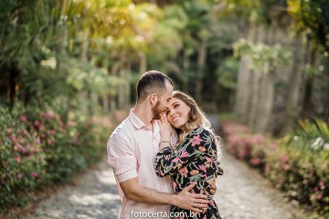 Fotografia de Ensaio Pré-Casamento - Pedra Azul-ES'