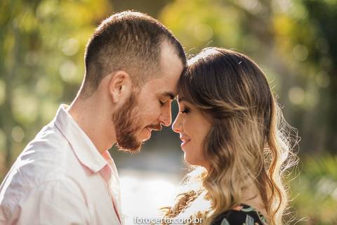 Fotografia de Ensaio Pré-Casamento - Pedra Azul-ES'