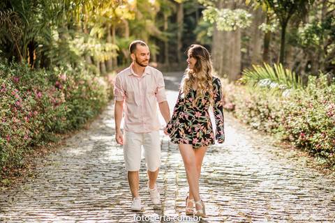 Fotografia de Ensaio Pré-Casamento - Pedra Azul-ES'