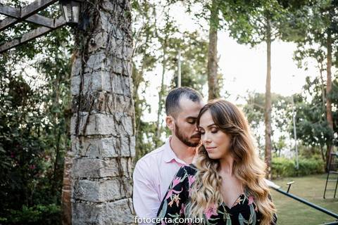 Fotografia de Ensaio Pré-Casamento - Pedra Azul-ES'