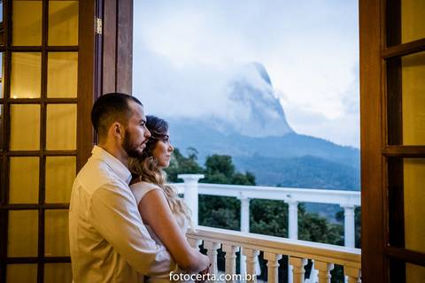 Fotografia de Ensaio Pré-Casamento - Pedra Azul-ES'