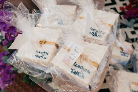 Foto Certa - Fotografia de Casamento, Ensaios, Família e Eventos, atendendo principalmente toda região da Grande Vitória e em todo Espírito Santo.
Carreata dos Noivos da Anielle Lemos'