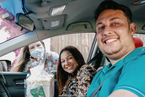 Foto Certa - Fotografia de Casamento, Ensaios, Família e Eventos, atendendo principalmente toda região da Grande Vitória e em todo Espírito Santo.
Carreata dos Noivos da Anielle Lemos'