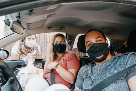 Foto Certa - Fotografia de Casamento, Ensaios, Família e Eventos, atendendo principalmente toda região da Grande Vitória e em todo Espírito Santo.
Carreata dos Noivos da Anielle Lemos'