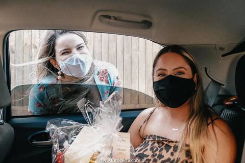 Foto Certa - Fotografia de Casamento, Ensaios, Família e Eventos, atendendo principalmente toda região da Grande Vitória e em todo Espírito Santo.
Carreata dos Noivos da Anielle Lemos'