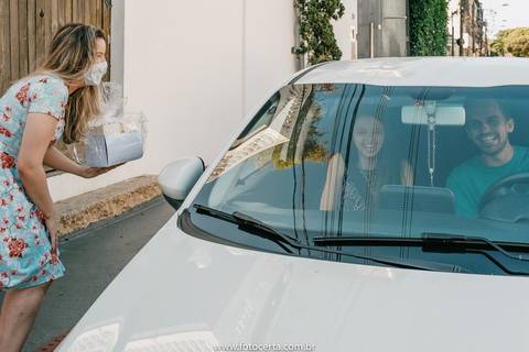 Foto Certa - Fotografia de Casamento, Ensaios, Família e Eventos, atendendo principalmente toda região da Grande Vitória e em todo Espírito Santo.
Carreata dos Noivos da Anielle Lemos'