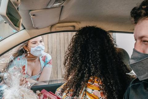 Foto Certa - Fotografia de Casamento, Ensaios, Família e Eventos, atendendo principalmente toda região da Grande Vitória e em todo Espírito Santo.
Carreata dos Noivos da Anielle Lemos'