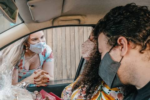 Foto Certa - Fotografia de Casamento, Ensaios, Família e Eventos, atendendo principalmente toda região da Grande Vitória e em todo Espírito Santo.
Carreata dos Noivos da Anielle Lemos'