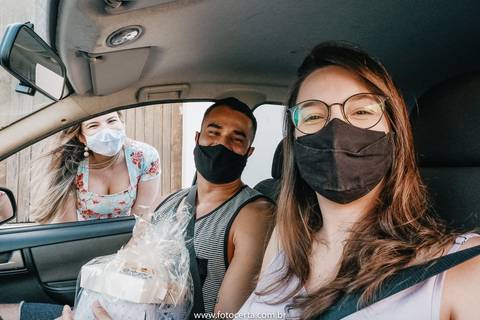 Foto Certa - Fotografia de Casamento, Ensaios, Família e Eventos, atendendo principalmente toda região da Grande Vitória e em todo Espírito Santo.
Carreata dos Noivos da Anielle Lemos'