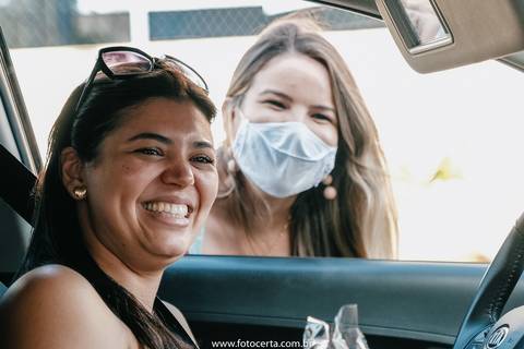 Foto Certa - Fotografia de Casamento, Ensaios, Família e Eventos, atendendo principalmente toda região da Grande Vitória e em todo Espírito Santo.
Carreata dos Noivos da Anielle Lemos'