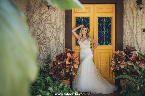 Fotografia de Editorial Ateliê Tatiana Mello - Casa da Porta Amarela - Ilha do Boi - Vitória-ES'