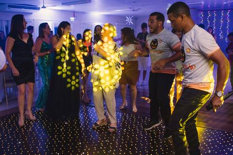 Festa de 15 anos - balada na associação da JBS em Montenegro'
