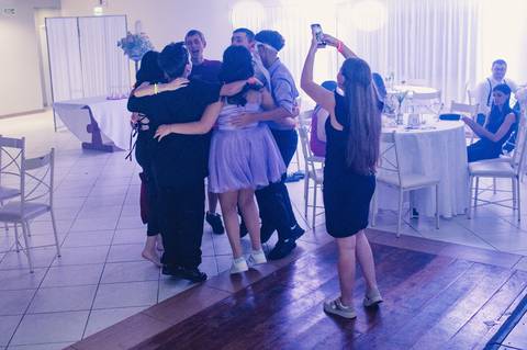 Festa de 15 anos - balada na associação da JBS em Montenegro'