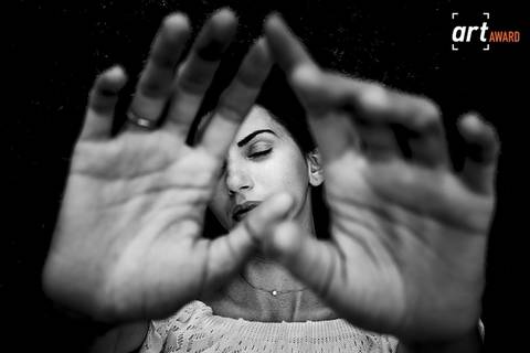 Foto premiada -2º Concurso Especial - RETRATOS e AUTO RETRATOS (2023) - Fineart Association - Paula Dau'