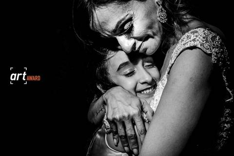 Paula Dau - Amor de Família - 32º CONCURSO GERAL (Fotografia de Casamento) - FineArt Association 2023-4-01'