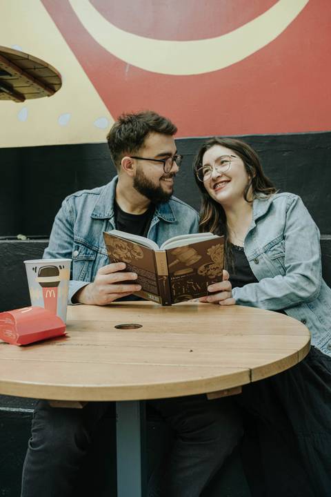 pré wedding mc donalds'