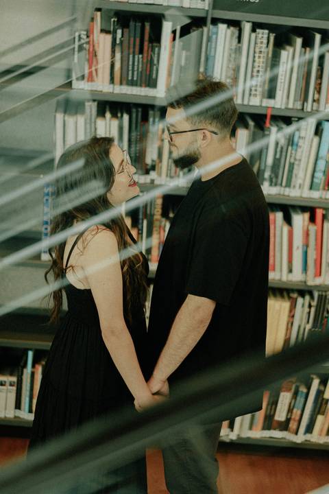 ensaio casal livraria '