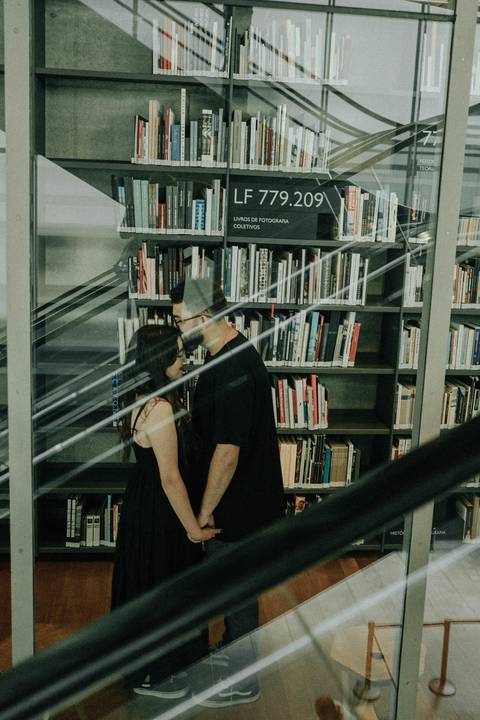 ensaio casal livraria '