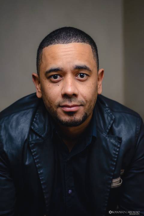 Sessão Fotográfica Retratos com Mendelson Thome de São Paulo SP



Fotografo Rodolfo Carvalho de Mogi Guaçu Sp / Instagram @EuRodolfoCarvalho'