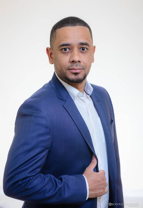 Sessão Fotográfica Retratos com Mendelson Thome de São Paulo SP



Fotografo Rodolfo Carvalho de Mogi Guaçu Sp / Instagram @EuRodolfoCarvalho'