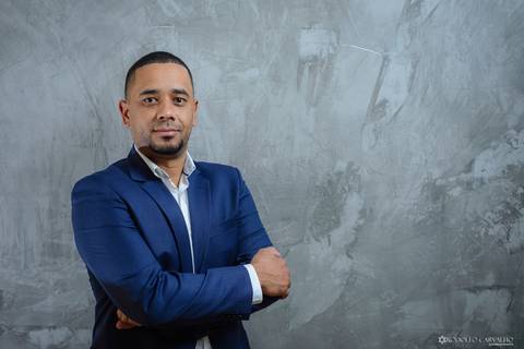 Sessão Fotográfica Retratos com Mendelson Thome de São Paulo SP



Fotografo Rodolfo Carvalho de Mogi Guaçu Sp / Instagram @EuRodolfoCarvalho'