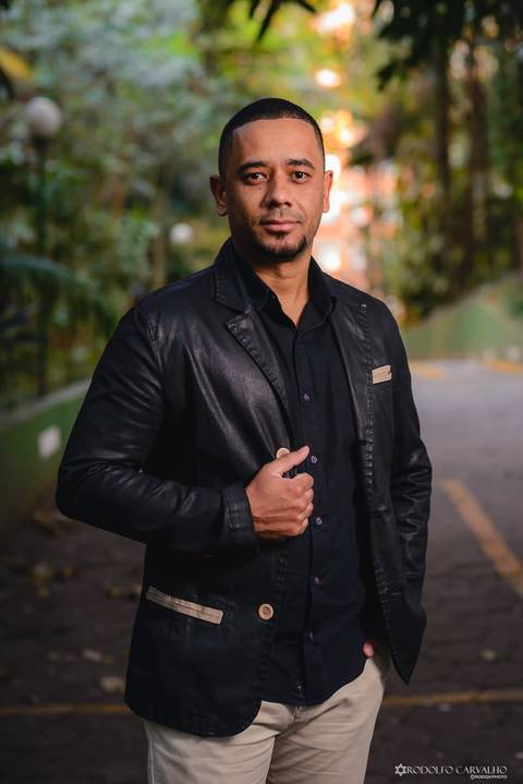 Sessão Fotográfica Retratos com Mendelson Thome de São Paulo SP



Fotografo Rodolfo Carvalho de Mogi Guaçu Sp / Instagram @EuRodolfoCarvalho'