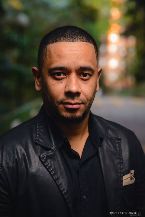 Sessão Fotográfica Retratos com Mendelson Thome de São Paulo SP



Fotografo Rodolfo Carvalho de Mogi Guaçu Sp / Instagram @EuRodolfoCarvalho'