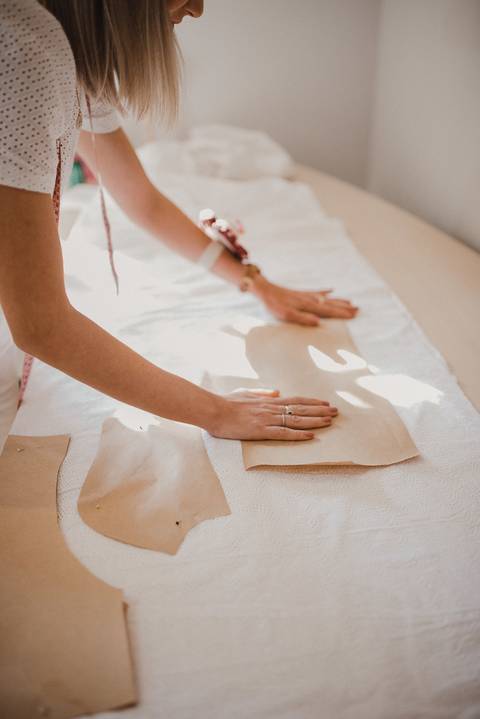 noiva fez proprio vestido, vestido de noiva'