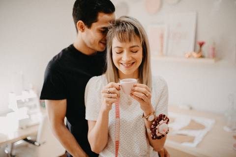 noiva fez proprio vestido, vestido de noiva'