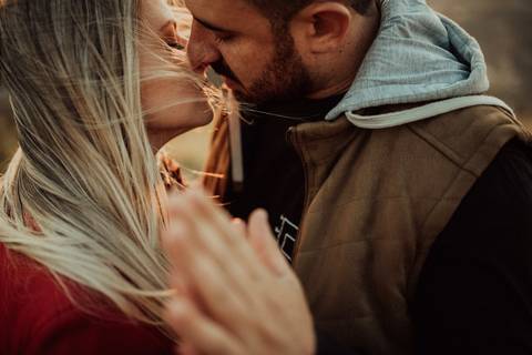 pre wedding nas montanhas, o beijjo'