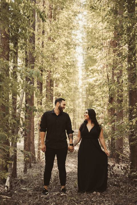 ensaio de casal ao ar livre'