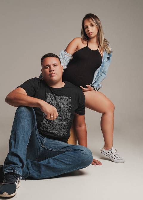 Foto de gestante com o marido'