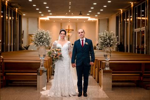 saido dos noivo da igreja '