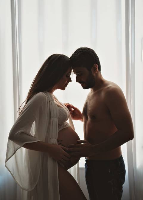 ensaio de gestante em casa'