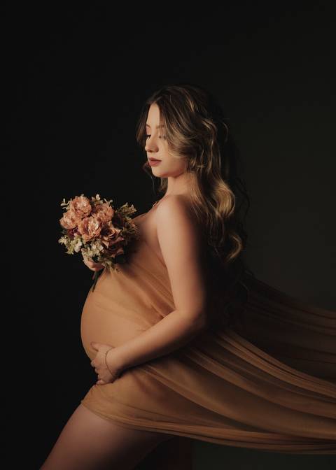 ensaio de gestante com tecido'