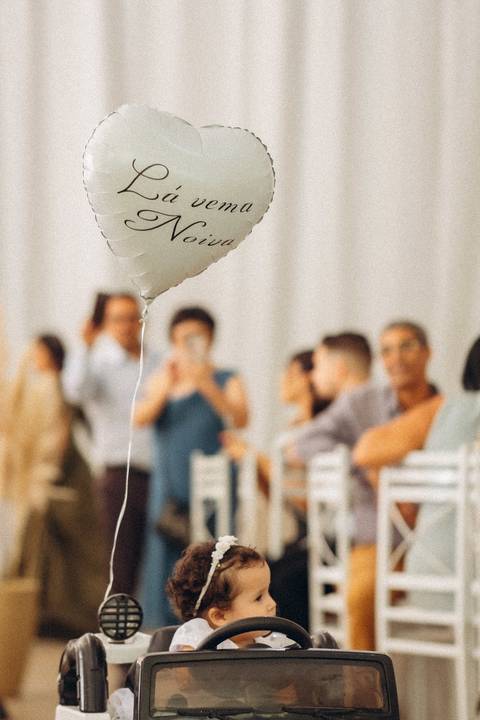 la vem a noiva placas ou balão '