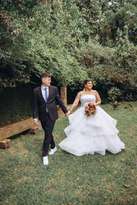 foto de noivos no casamento '