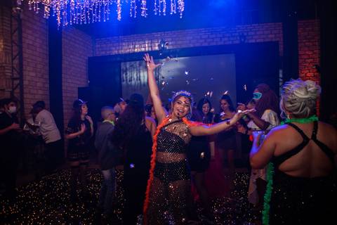 ROUPA PARA FESTA DE 15 ANOS '